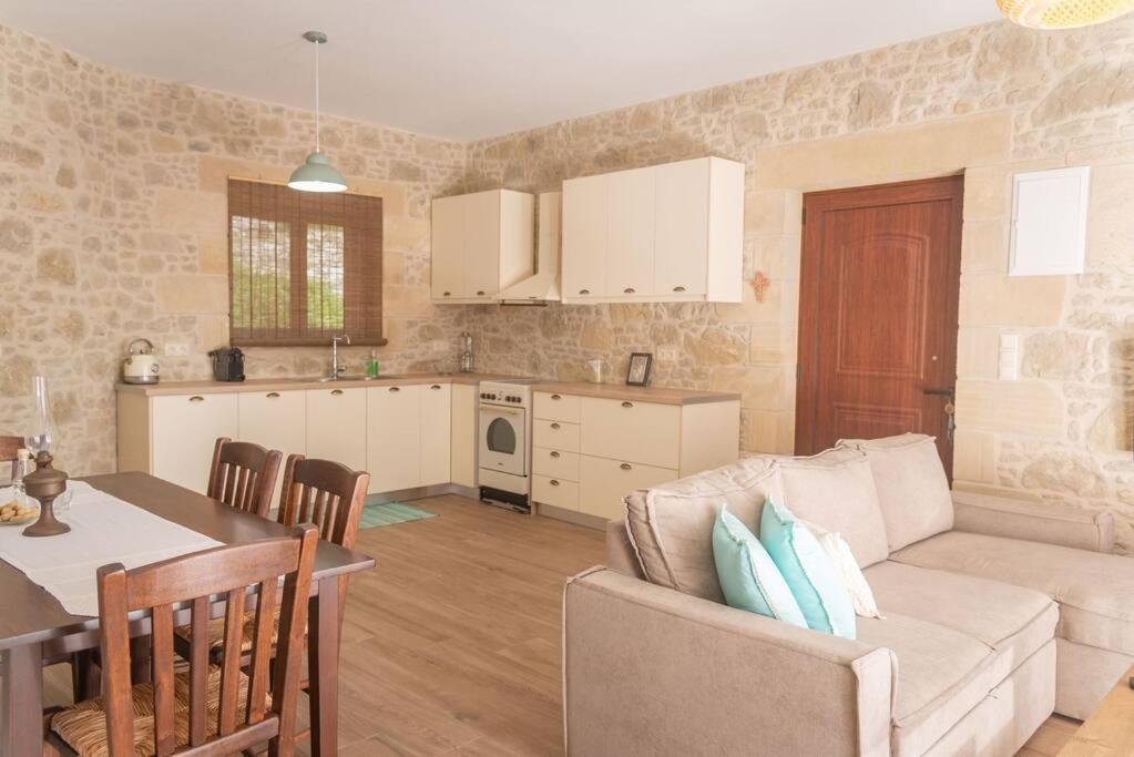 Fanouria'S Home Kallergiana Bagian luar foto
