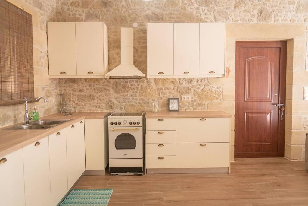 Fanouria'S Home Kallergiana Bagian luar foto